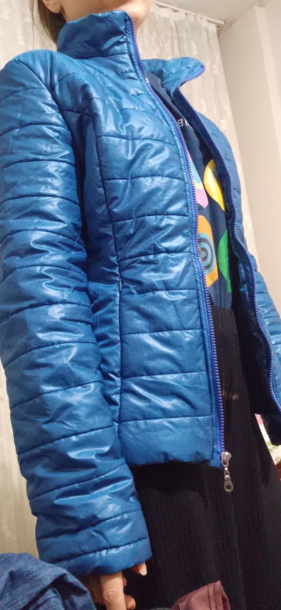 Mavi Fermuarlı Kadın Kışlık Mont - Görsel 2