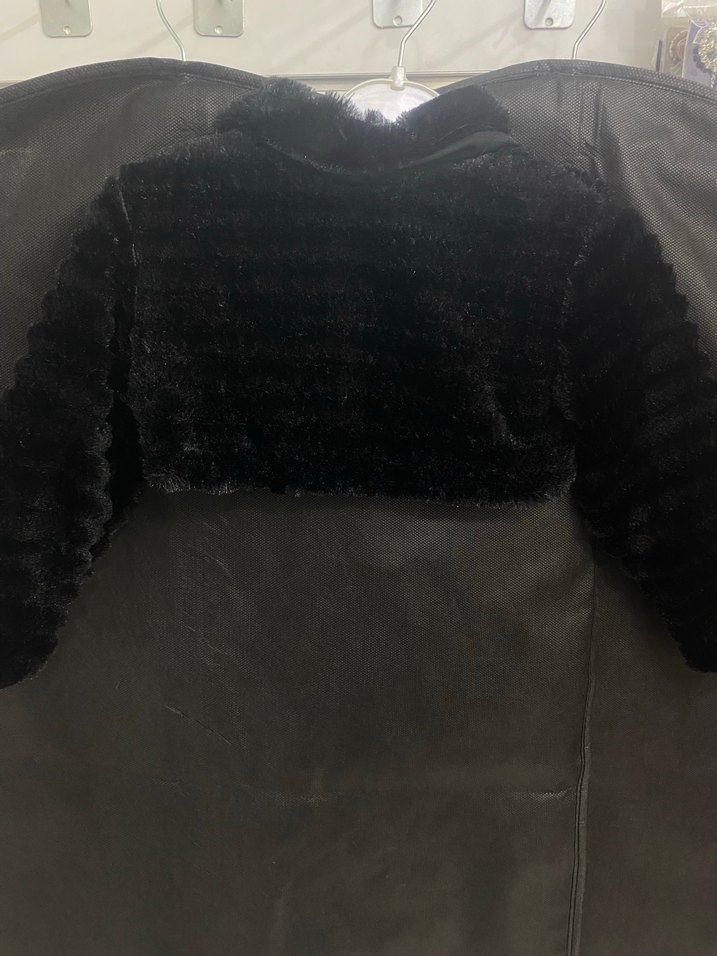 Kız Çocuk Siyah Kürk Detaylı Bolero - Görsel 3
