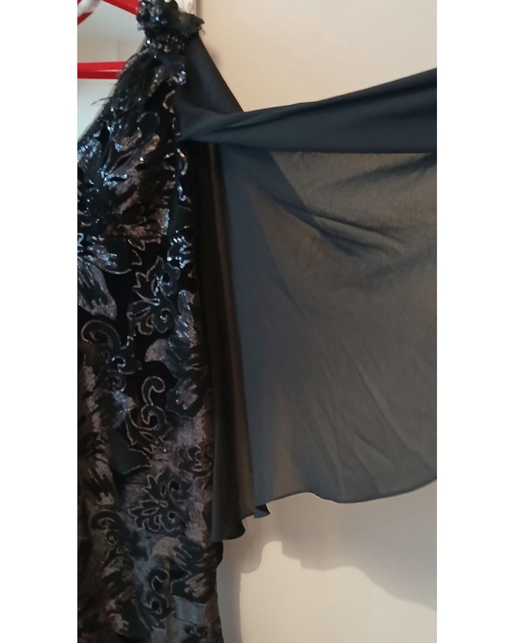 V Yaka Drapeli Siyah Uzun Abiye Elbise - Görsel 4