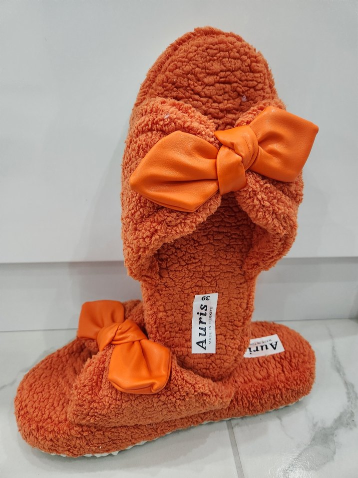 Turuncu Kadın Ev Terliği Fiyonk Detaylı - Görsel 5