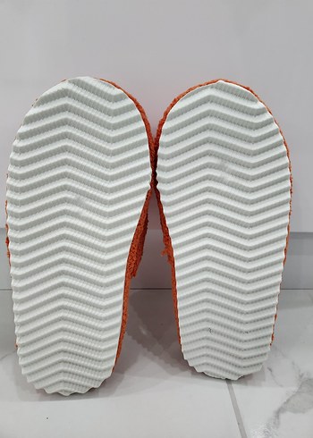 FİYONKLU TURUNCU EV TERLİĞİ KADIN ŞIK - Görsel 5