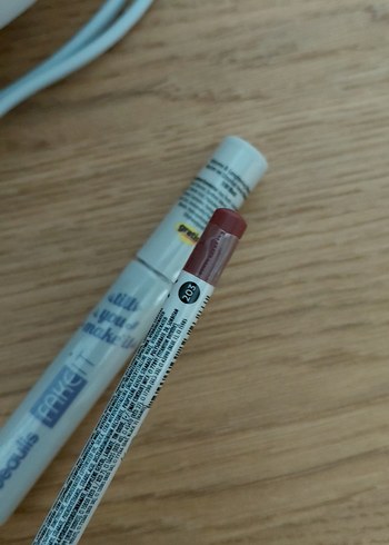 Beaulis Fake İt Maskara ve Golden Rose Dudak Kalemi - Görsel 2