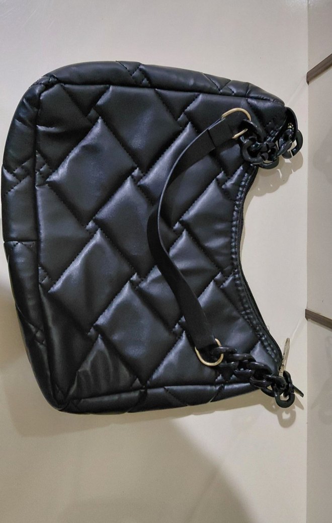 Zincir Detaylı Siyah Kadın Çanta - Görsel 2