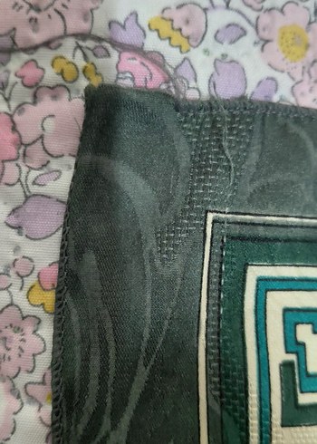 Büyük Boy Vintage Eşarp - Görsel 3