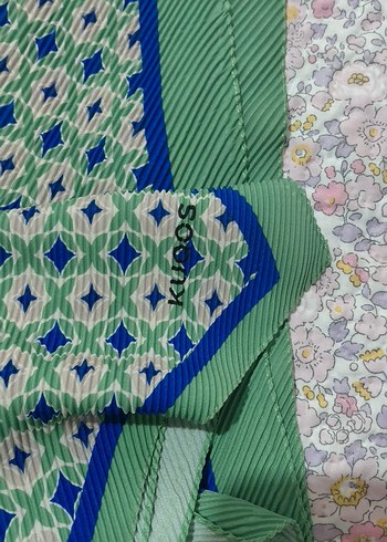 Piliseli Eşarp - Görsel 4