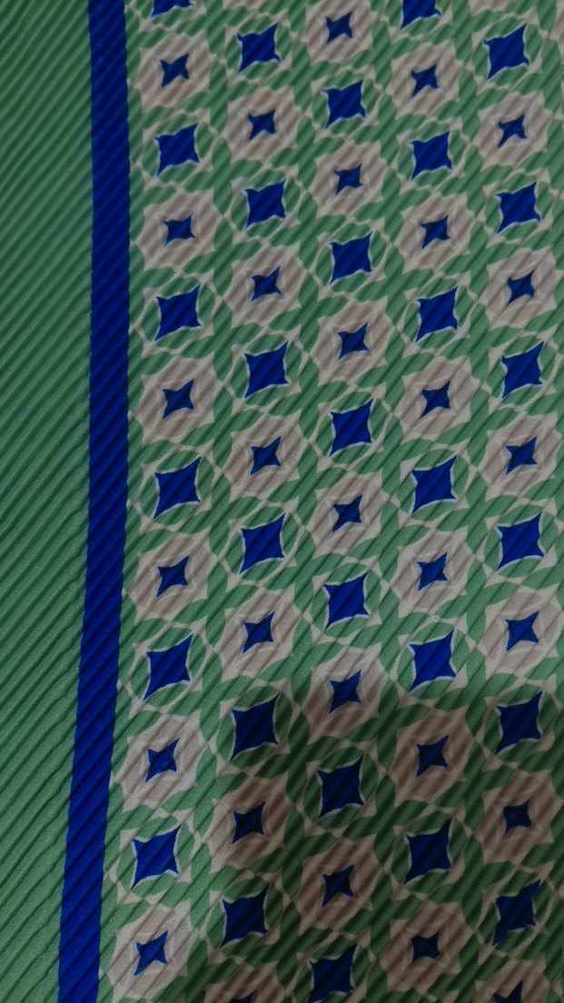 Piliseli Eşarp - Görsel 3