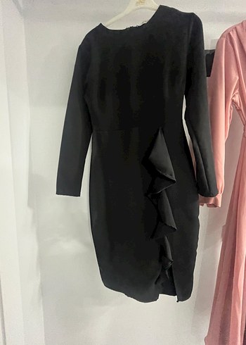 Kemerli Uzun Pembe Kadın Elbise - Görsel 3