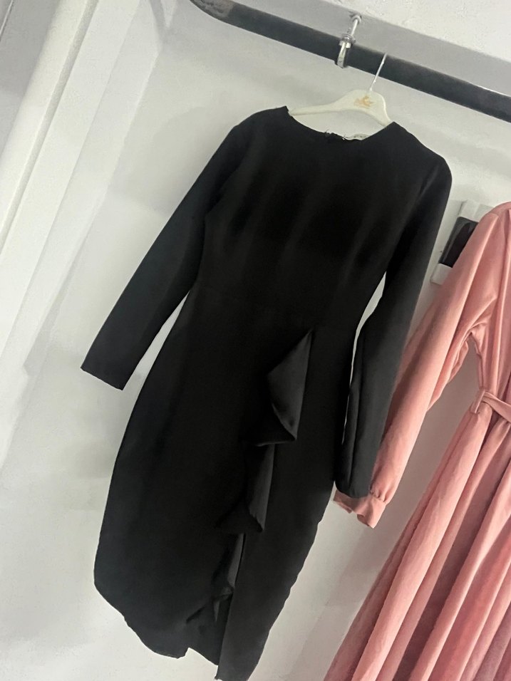 Kemerli Uzun Pembe Kadın Elbise - Görsel 4