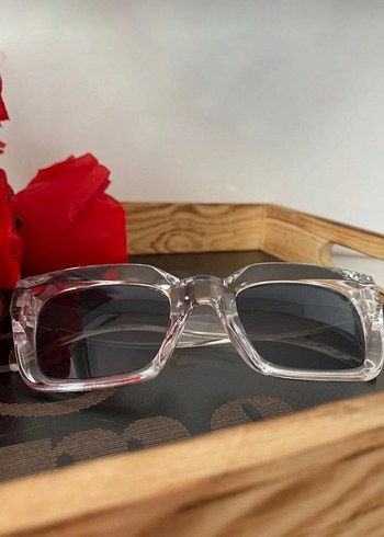 Şeffaf Çerçeveli Erkek Güneş Gözlüğü - Görsel 2