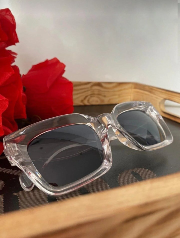 Şeffaf Çerçeveli Erkek Güneş Gözlüğü - Görsel 4