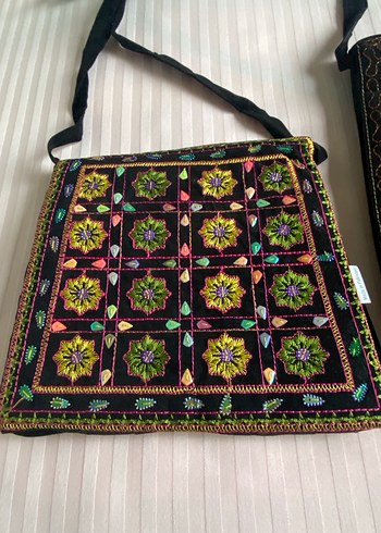 Nakışlı ve Boncuk İşlemeli Bohem Kadın Çantası - Görsel 3