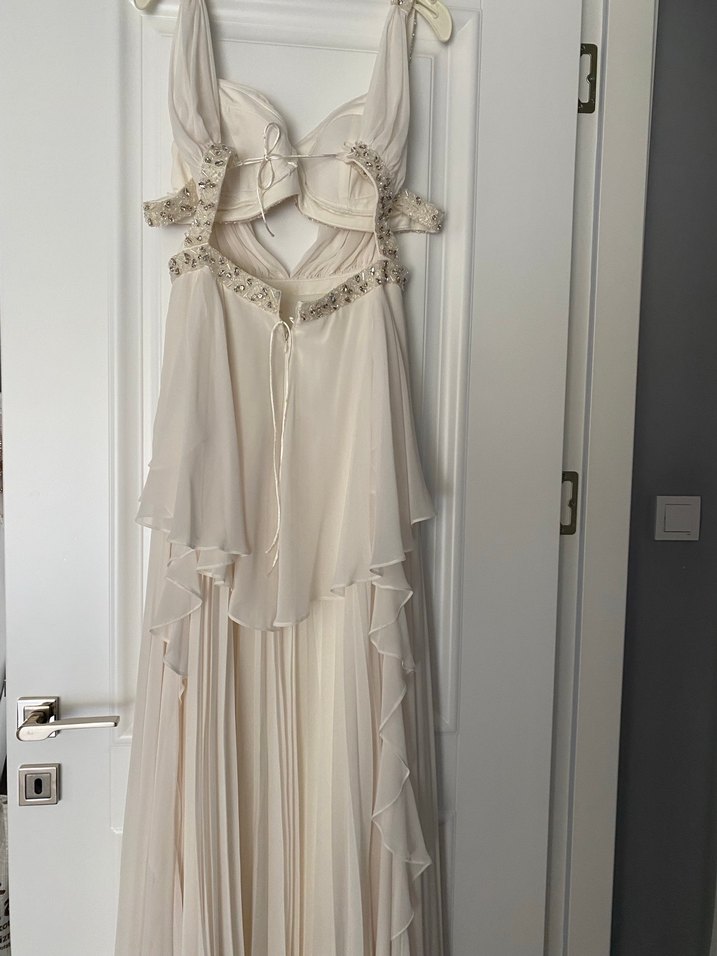 Bej Nakışlı Drapeli Uzun Abiye Elbise nikah ve after kıyafeti - Görsel 5