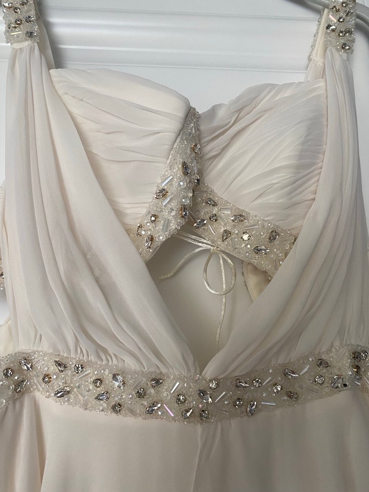 Bej Nakışlı Drapeli Uzun Abiye Elbise nikah ve after kıyafeti - Görsel 2