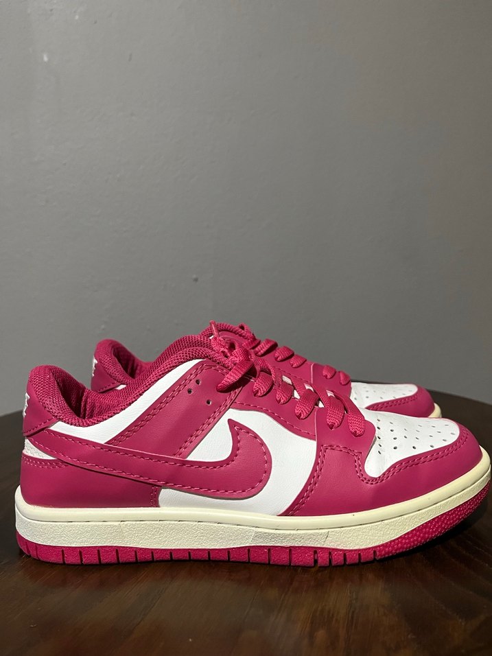 Pembe Nike Dunk Spor Ayakkabı - Görsel 2