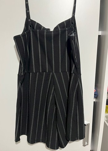 Kadın Siyah Çizgili Askılı Tulum - Görsel 3