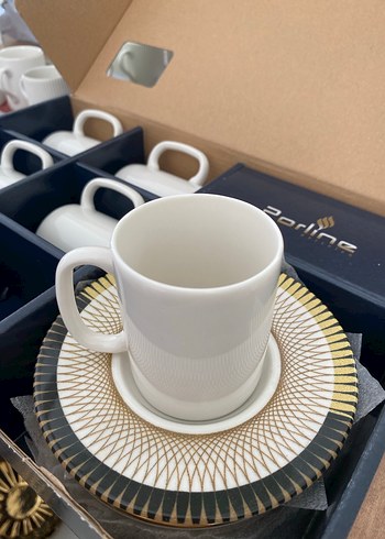 Porline Beyaz Porselen 6'lı Kupa ve Tabak Seti - Görsel 2