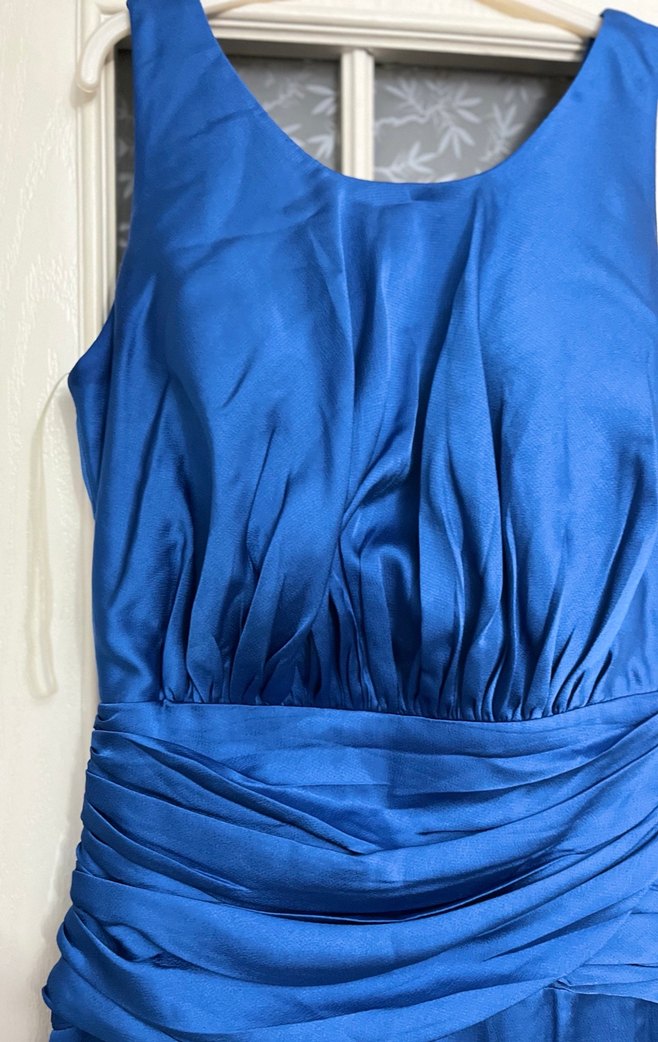 Mavi Saten Yuvarlak Yaka Yırtmaçlı Uzun Abiye Elbise - Görsel 5