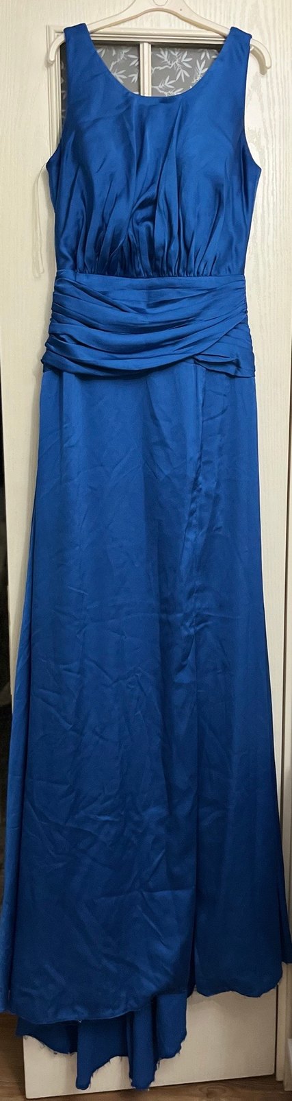 Mavi Saten Yuvarlak Yaka Yırtmaçlı Uzun Abiye Elbise - Görsel 4