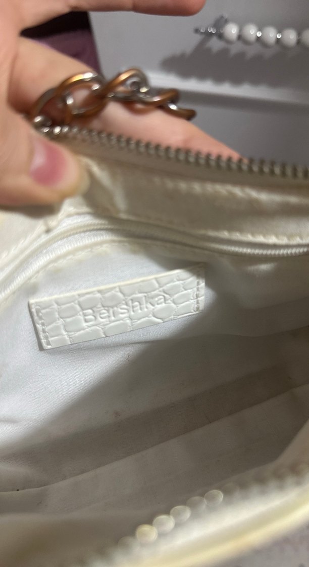 Zincir Detaylı Beyaz Yılan Derisi Desenli Kadın Çanta - Görsel 3