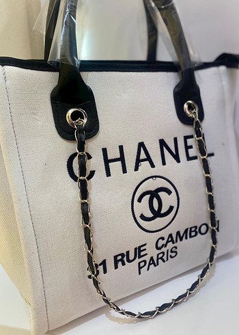 Zincir Detaylı Siyah Beyaz Kadın Çanta - Görsel 3