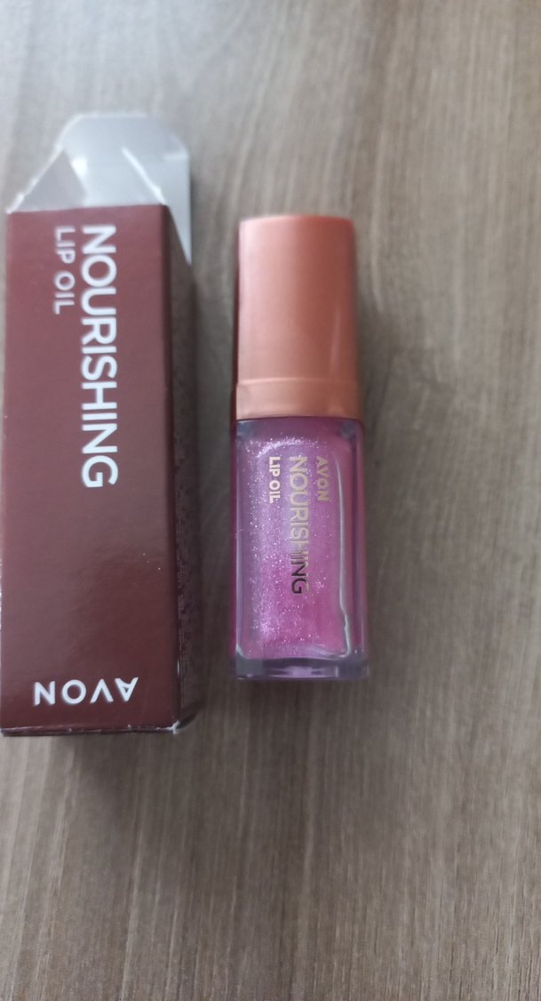 Avon Besleyici Bordo Dudak Yağı - Görsel 2