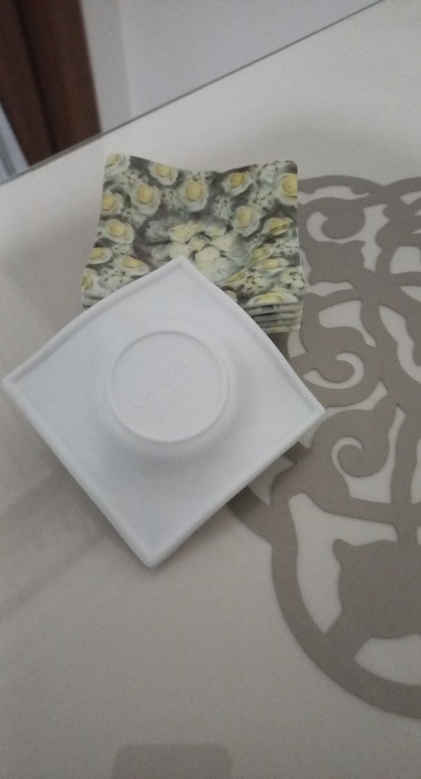 6 adet kullanılmamış melamin çay tabağı - Görsel 3