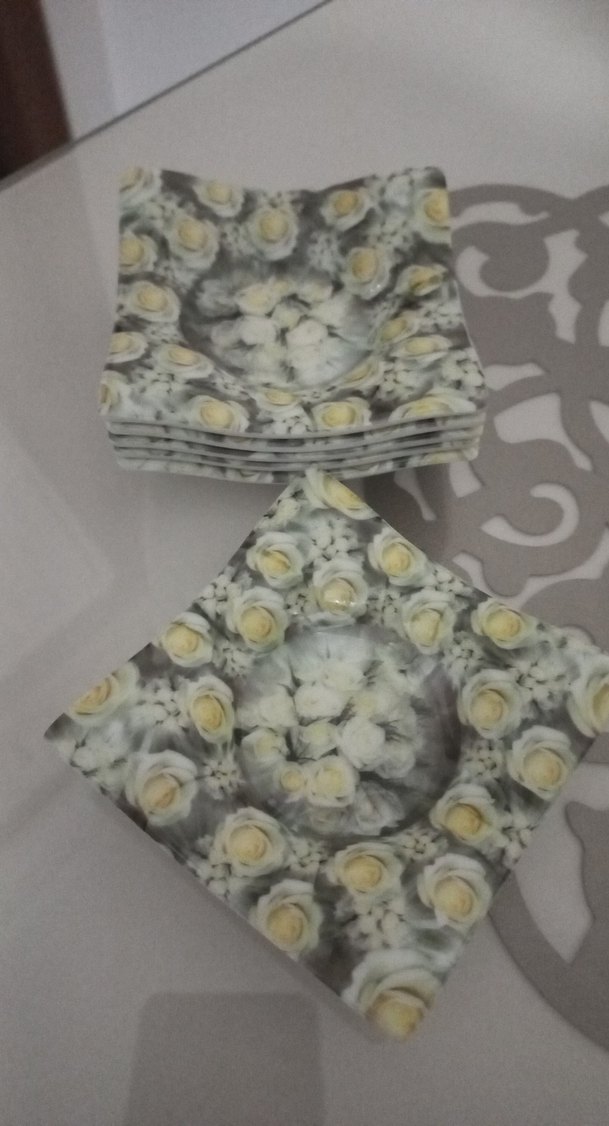 6 adet kullanılmamış melamin çay tabağı - Görsel 2