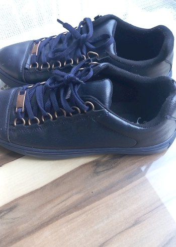 Kadın Mavi Deri Bağcıklı Günlük Spor Ayakkabı - Görsel 2