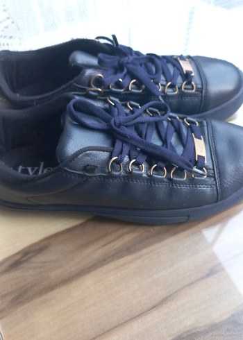 Kadın Mavi Deri Bağcıklı Günlük Spor Ayakkabı - Görsel 4