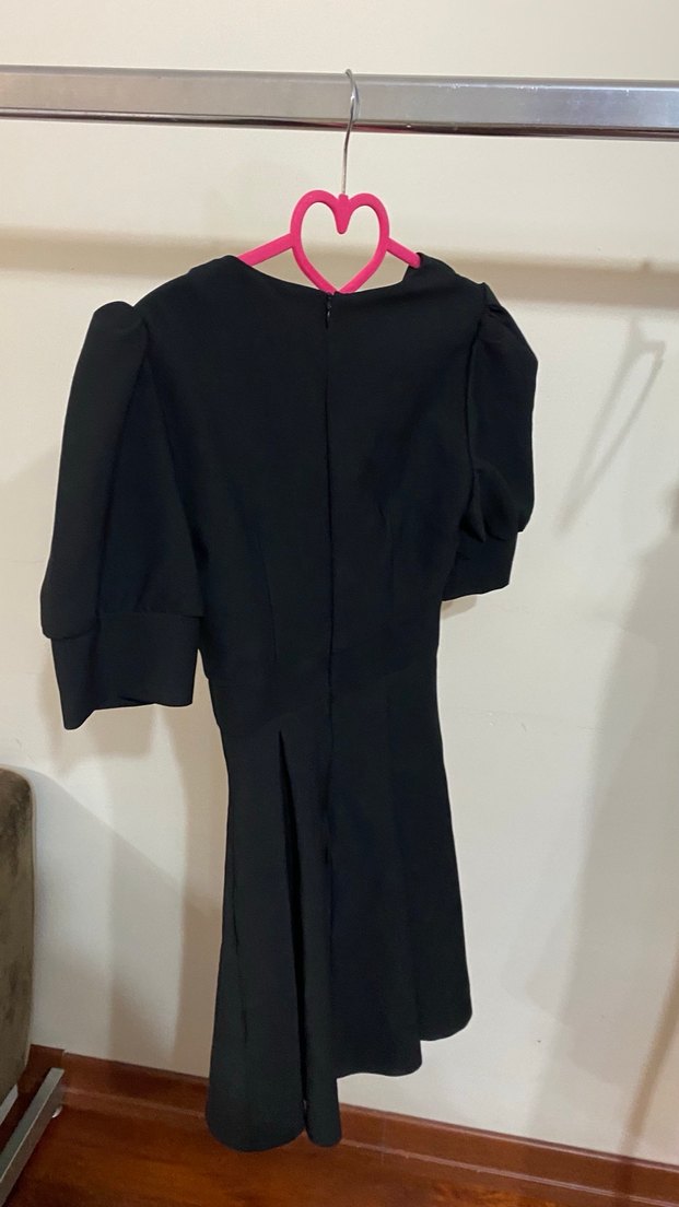 V Yakalı Siyah kısa Ofis Elbisesi - Görsel 4