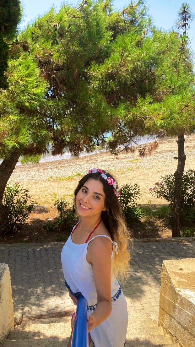 Kadın Beyaz Dantel Detaylı Mini Bohem Tulum - Görsel 2