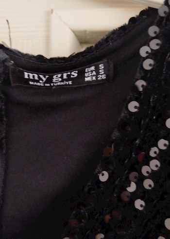 Uzun Kollu Siyah Pul İşlemeli Abiye Elbise - Görsel 2