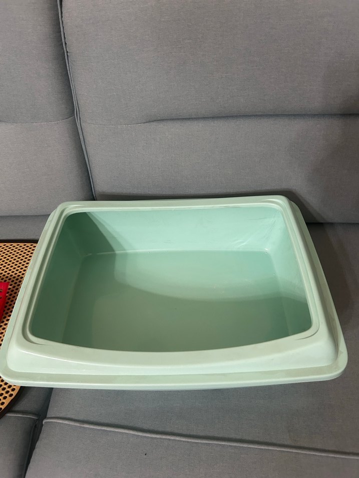 Kırmızı Kürekli Gri Kedi Tuvalet Kabı - Görsel 2