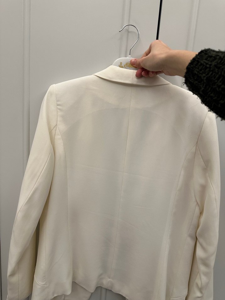 Beyaz Kadın Düğmeli Blazer Ceket - Görsel 2