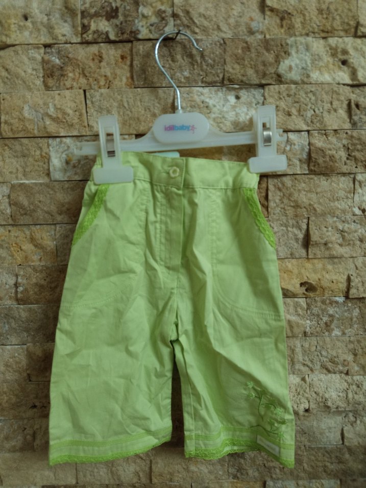 Erkek Çocuk Beli Kemerli Yeşil Şort - Görsel 2