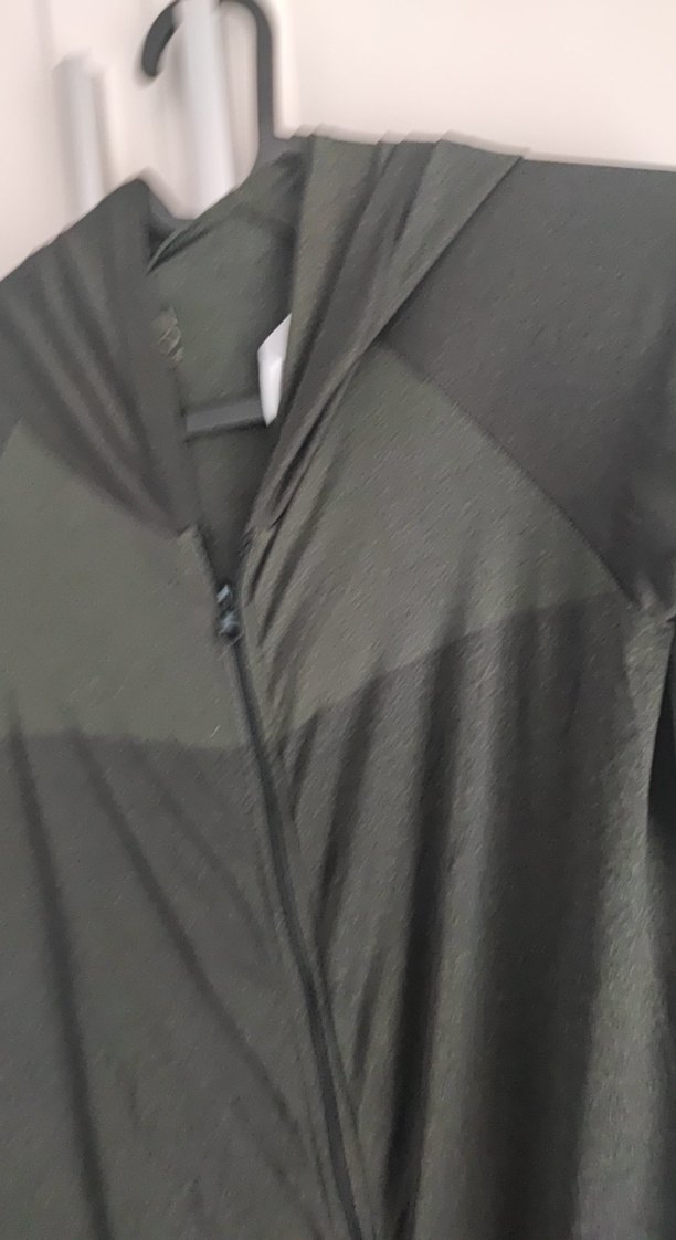 Even&Odd Active XS/S koyu haki Spor Üst - Görsel 2