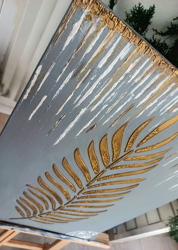 Parlak Altın Yaprak Temalı Tablo - Görsel 3