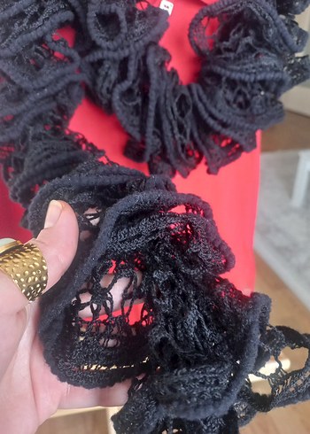 Kadın Siyah Fırfırlı Örgü boyun aksesuari - Görsel 2