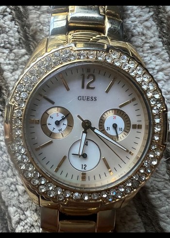 Klasik Parlak Altın Renk Kadın Kol Saati - Görsel 8