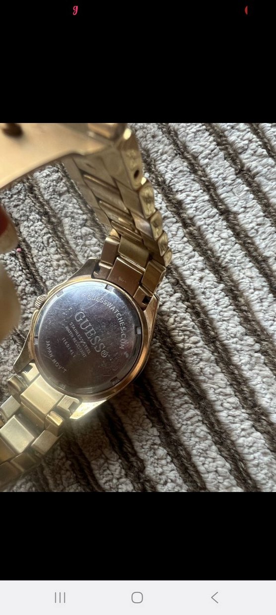 Klasik Parlak Altın Renk Kadın Kol Saati - Görsel 3