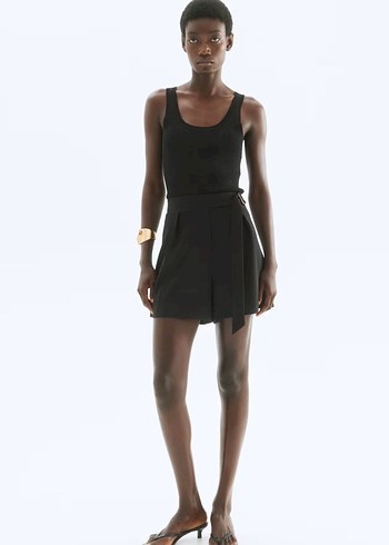 H&M Siyah Kemerli Şort Etek - Görsel 2