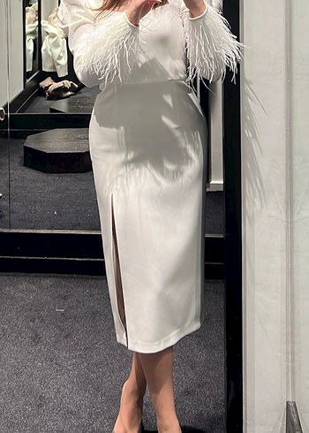 Cengiz Aktürk Tüy Detaylı Söz Nişan Beyaz Elbise - Görsel 2