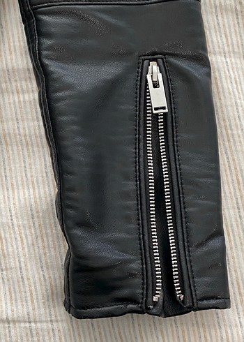 ZARA SUNİ DERİ BIKER CEKET - Görsel 3