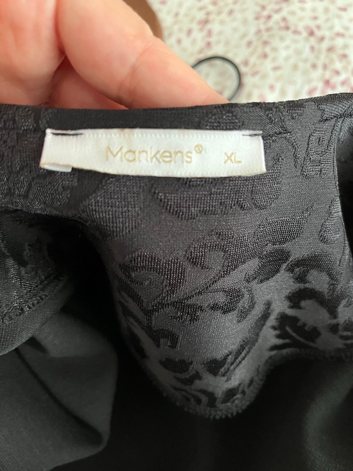 Siyah Kürklü Uzun Kadın Kaban - Görsel 3