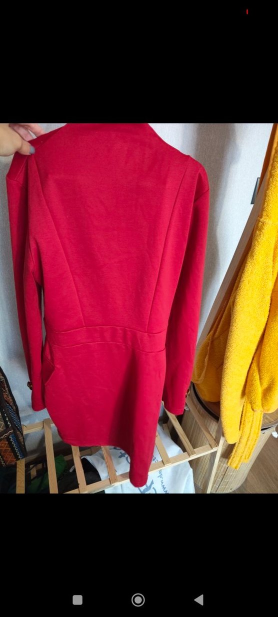 Kırmızı Düğmeli ceket Elbise - Görsel 3