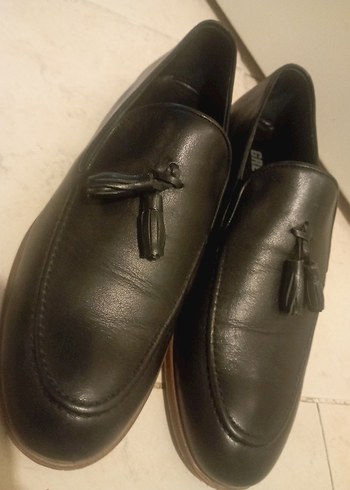 Siyah Deri Püsküllü Erkek Klasik Ayakkabı - Görsel 2