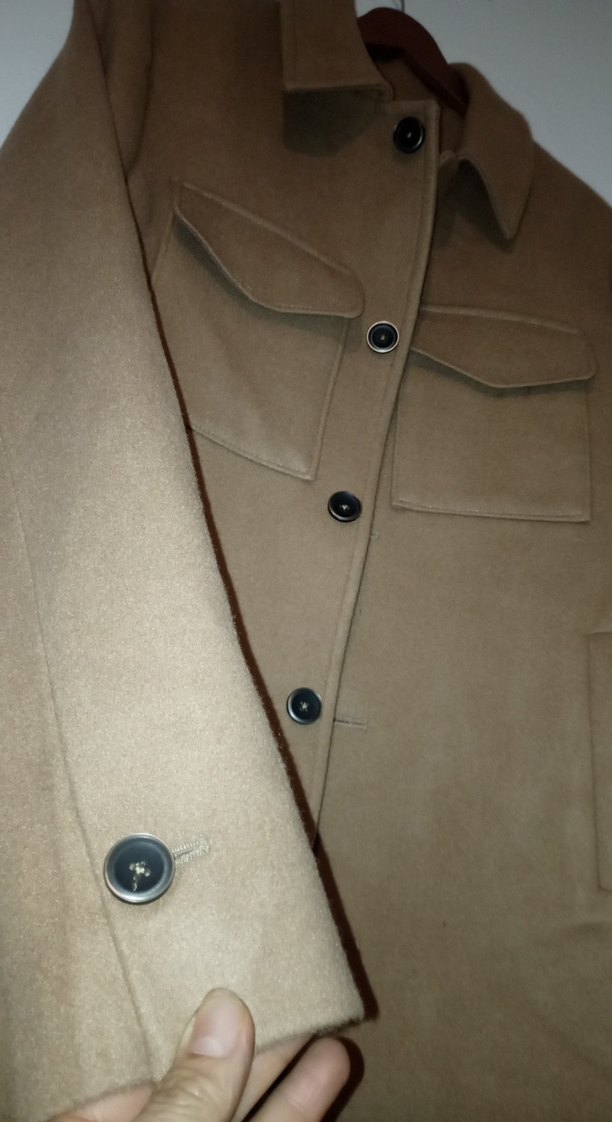 Düğmeli Bej Süet Kadın Kaban markası resimde var - Görsel 4