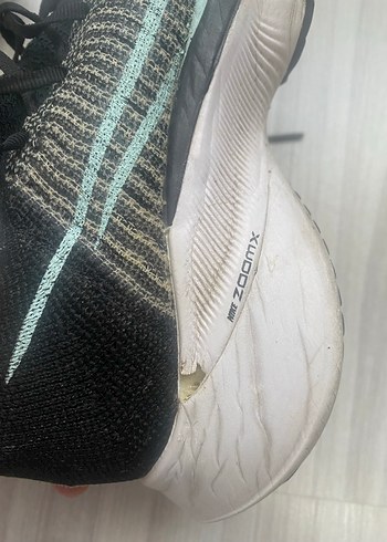 Nike koşu ayakkabısı - Görsel 5