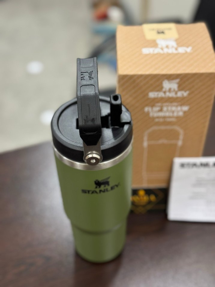 Stanley Parlak Haki - Görsel 2