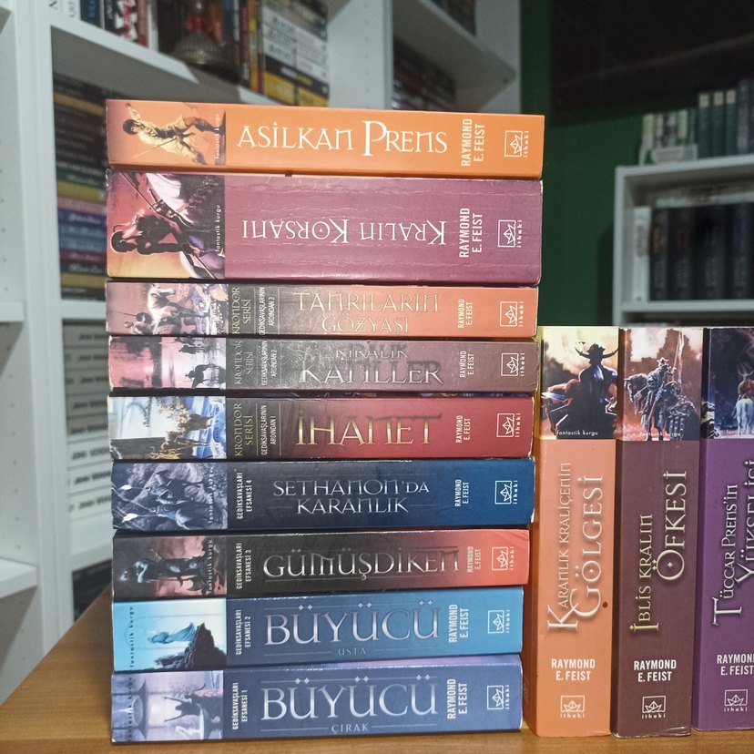 Raymond E. Feist kitap seti - Görsel 2
